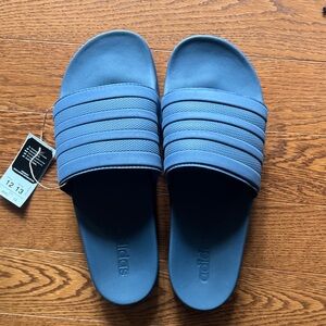 NWT men’s adidas Slate Blue Slide Sandals with Ribbed Strap
